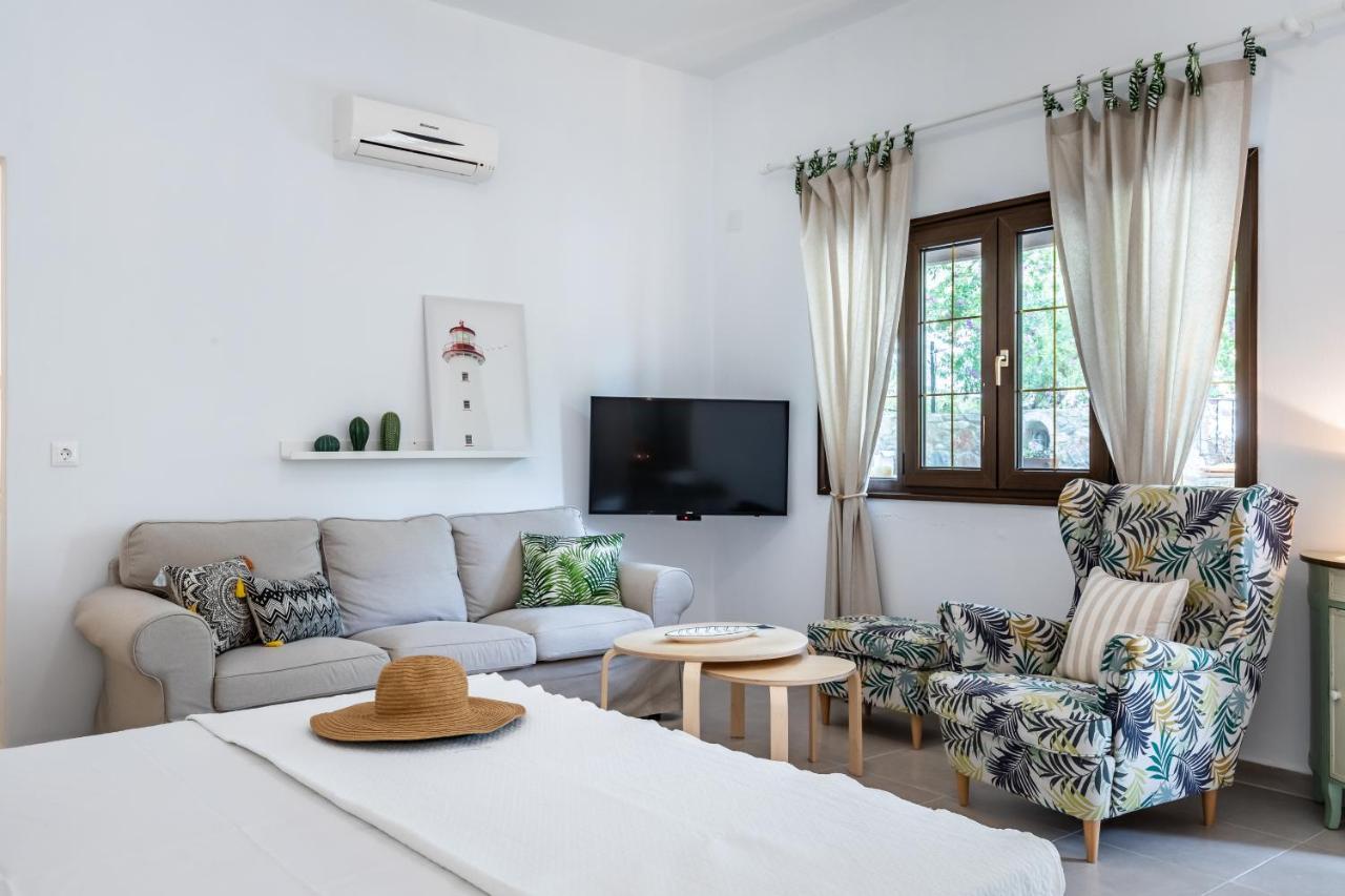 Oikia Guesthouse Stafylos Eksteriør bilde